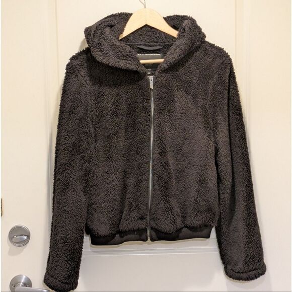 EUC Only M Anna Contact Sherpa Jacket in Black - Picture 1 of 4
